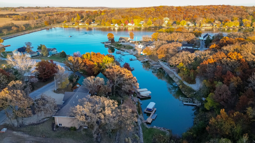 Diamondhead Lake